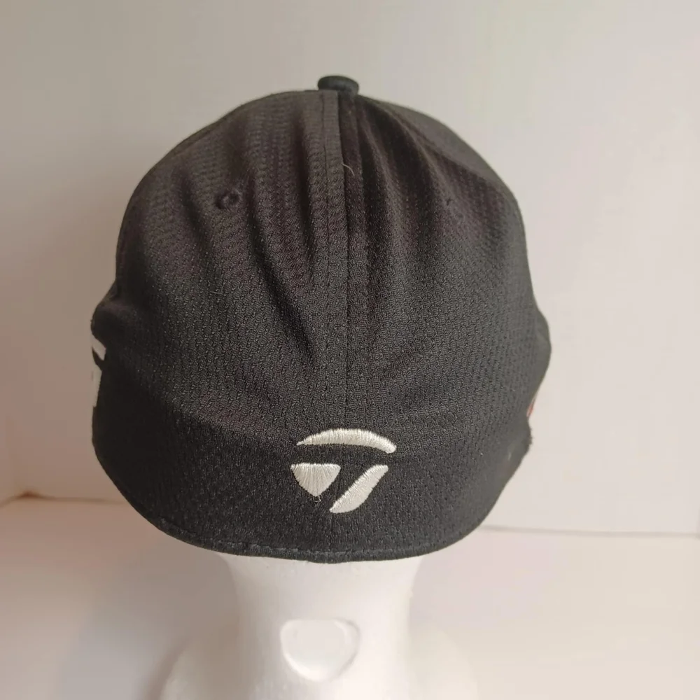 Taylormade R15 Aero Runner Black‎ Flex Fits Size S/M Golf Hat Cap Embroidered